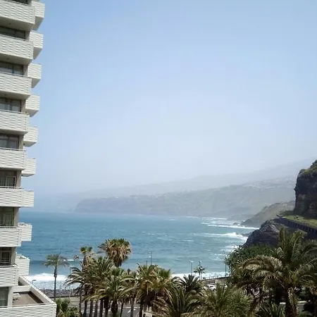 شقة Apartamento Palmeras Beach *